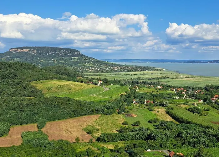 Appartement Goforest - 150y Old Vintage Balaton - Max 6 Person Varvolgy