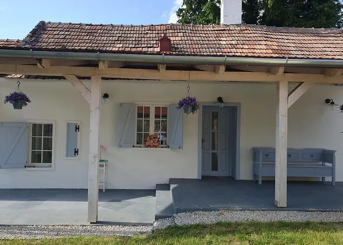 Appartement Goforest - 150y Old Vintage Balaton - Max 6 Person